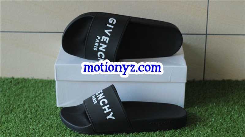 Givenchy Slide Black